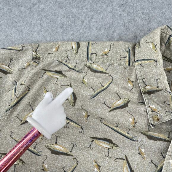 Woolrich Camp Shirt Mens XL Short Sleeve Tan Fishing Lures Button Down Stretch - Picture 14 of 16